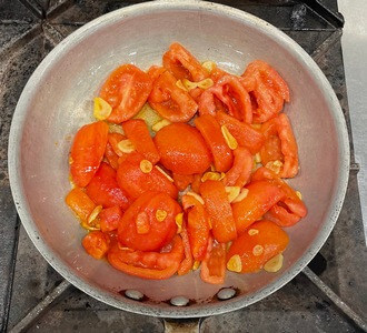 tomato-garlic.jpg